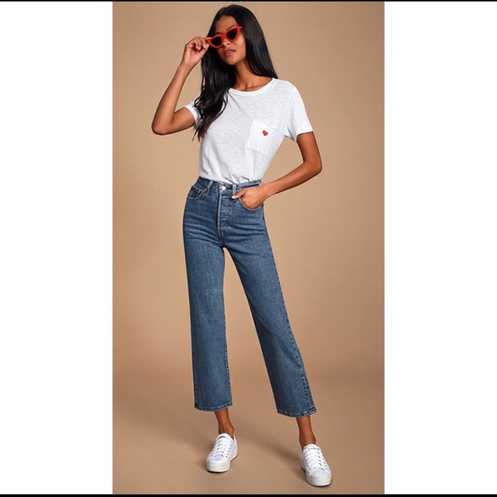 Levi Ribcage Straight Ankle in Georgie 26